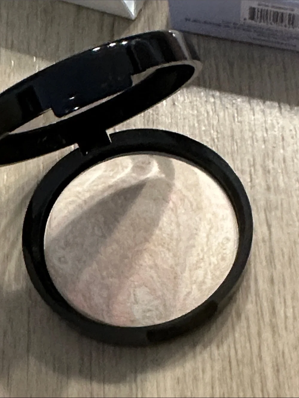 Laura Gellar double take baked versatile powder foundation in porcelain